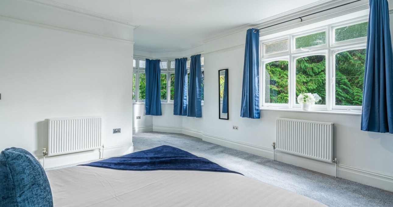 Dining area in 5 bed Bloxham house