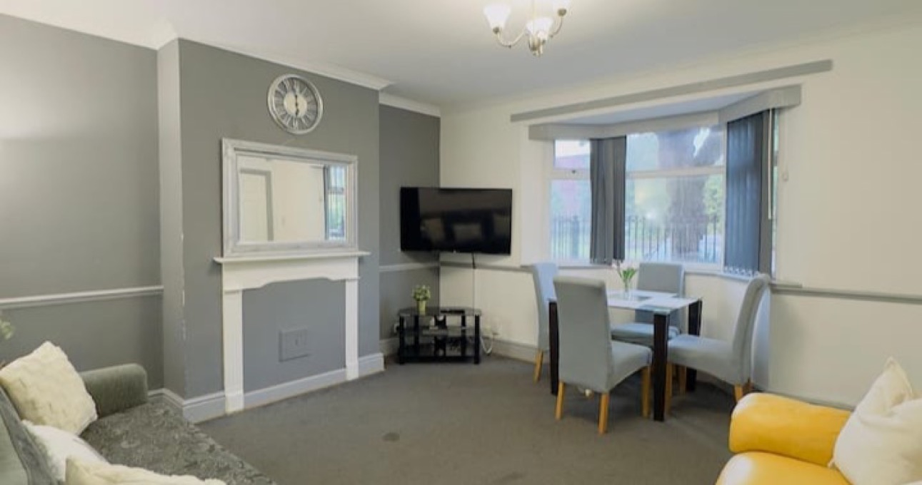 3 bedroom furnished house in Coventry