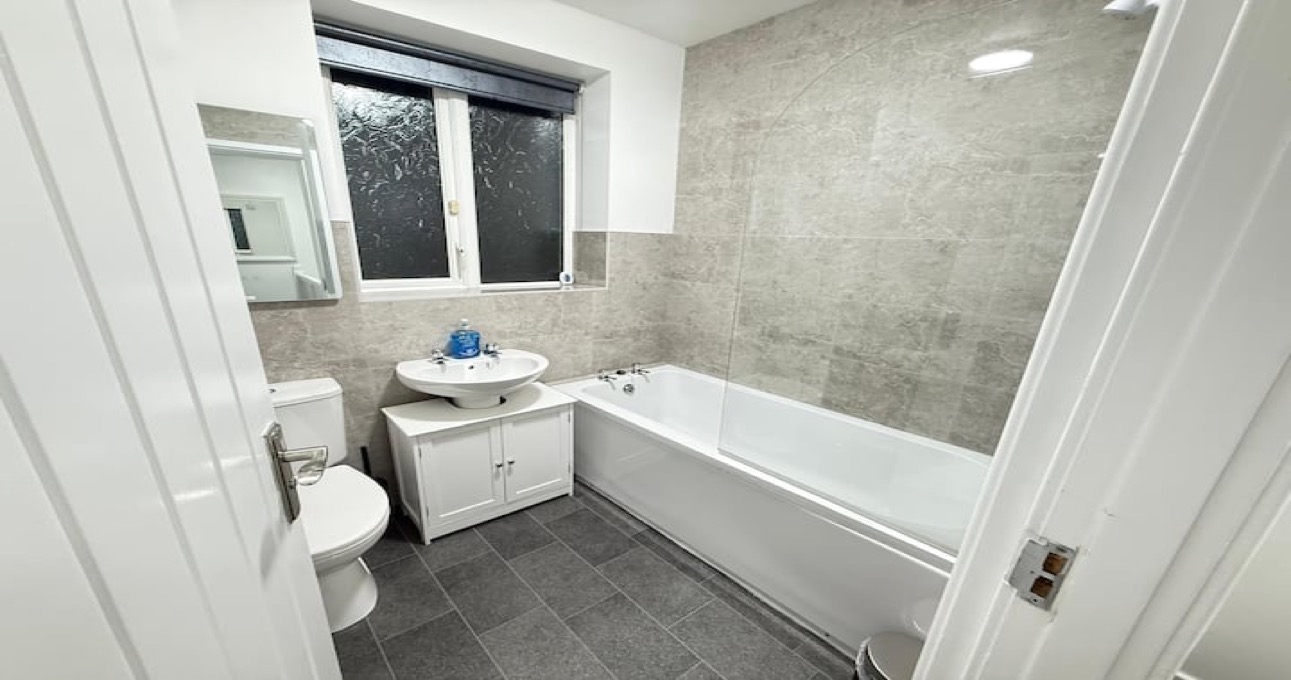 Interior view Coventry rental